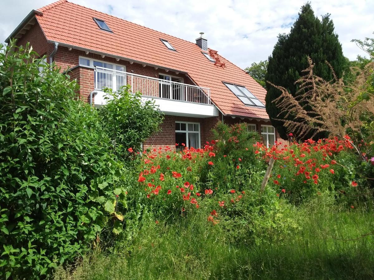 Haus Rosengarten- Ruhige Ferienwohnungen Im Gruenen Sehlen Extérieur photo